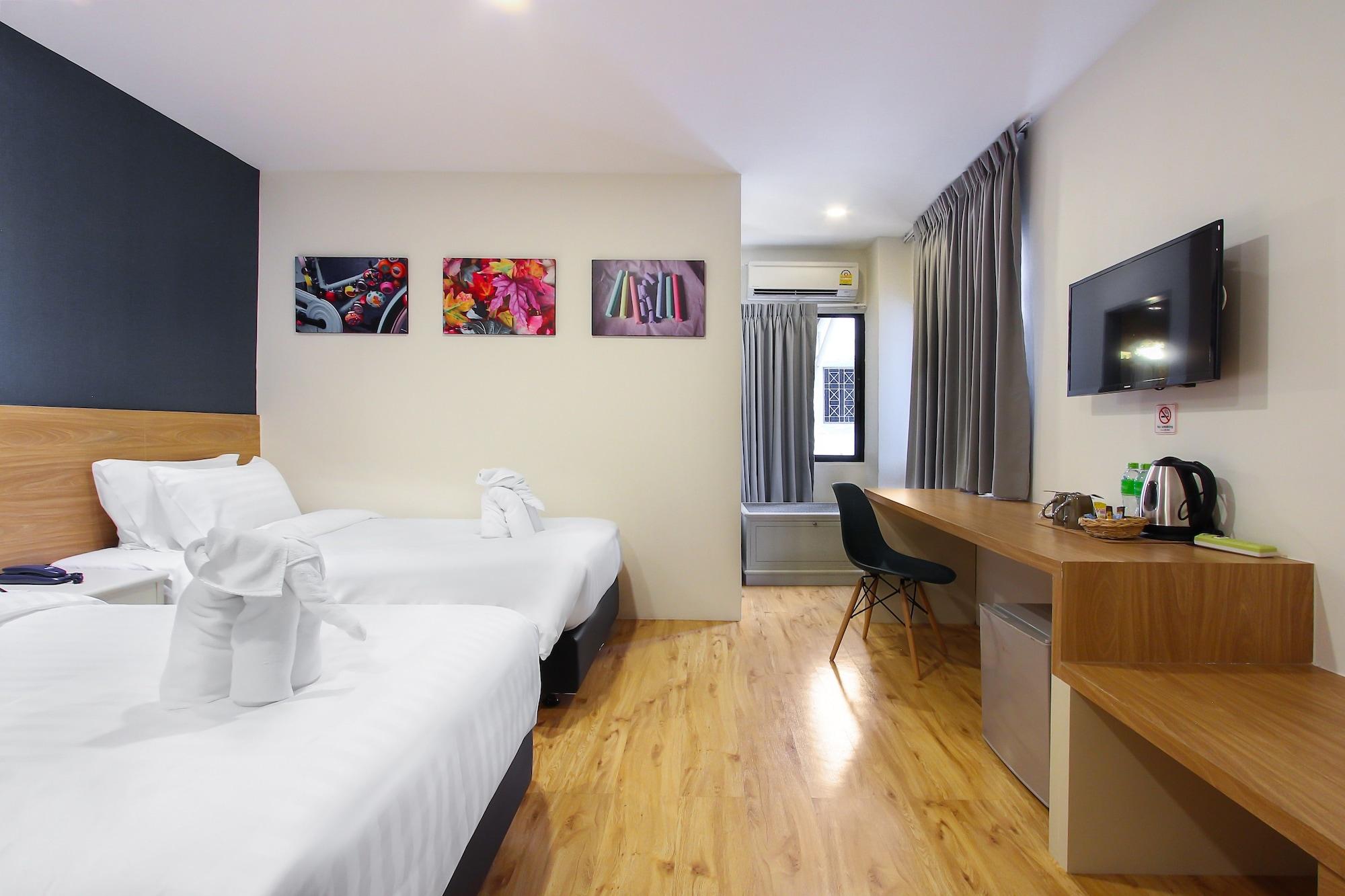 Pula Silom Hotel Bangkok Kültér fotó