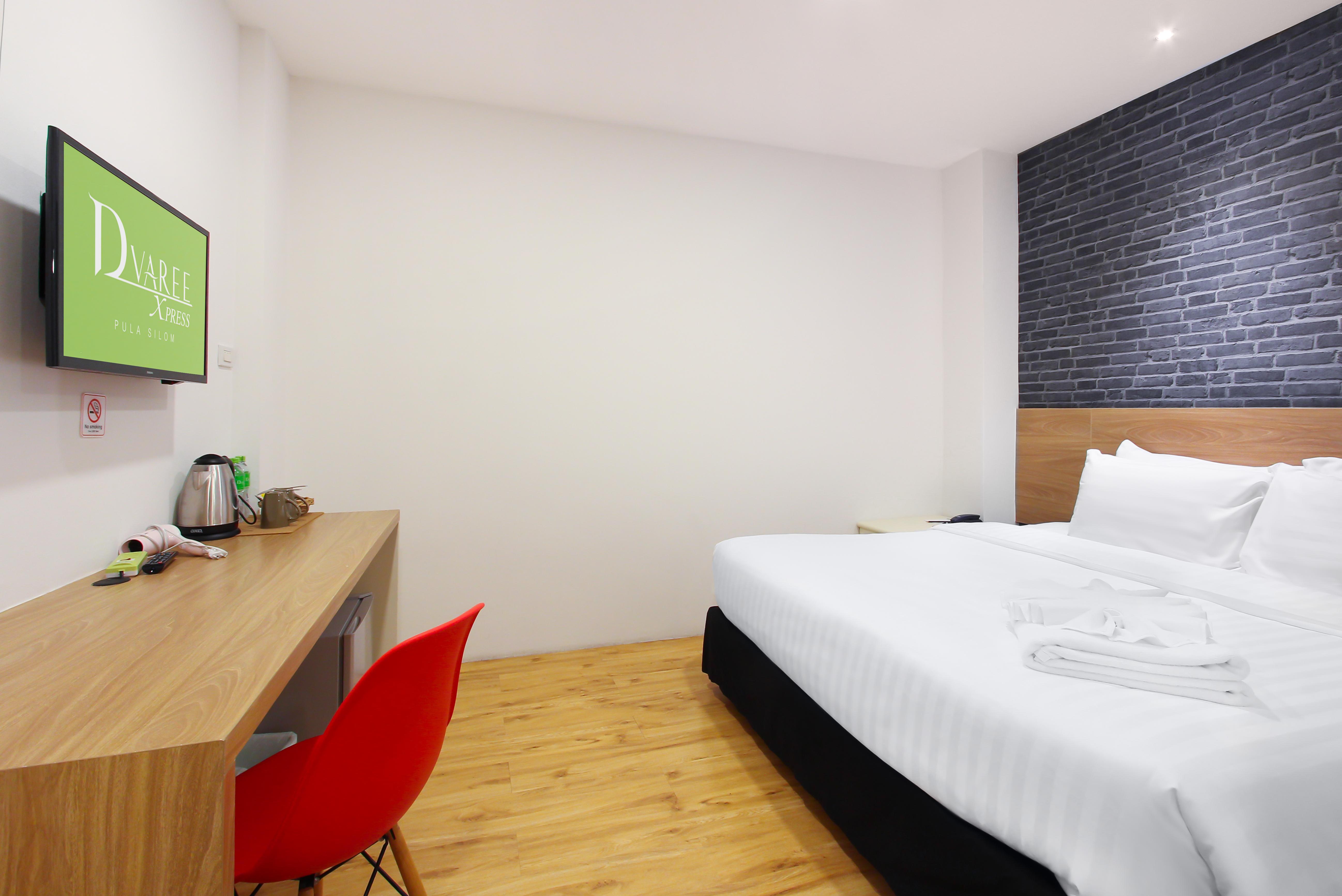 Pula Silom Hotel Bangkok Kültér fotó