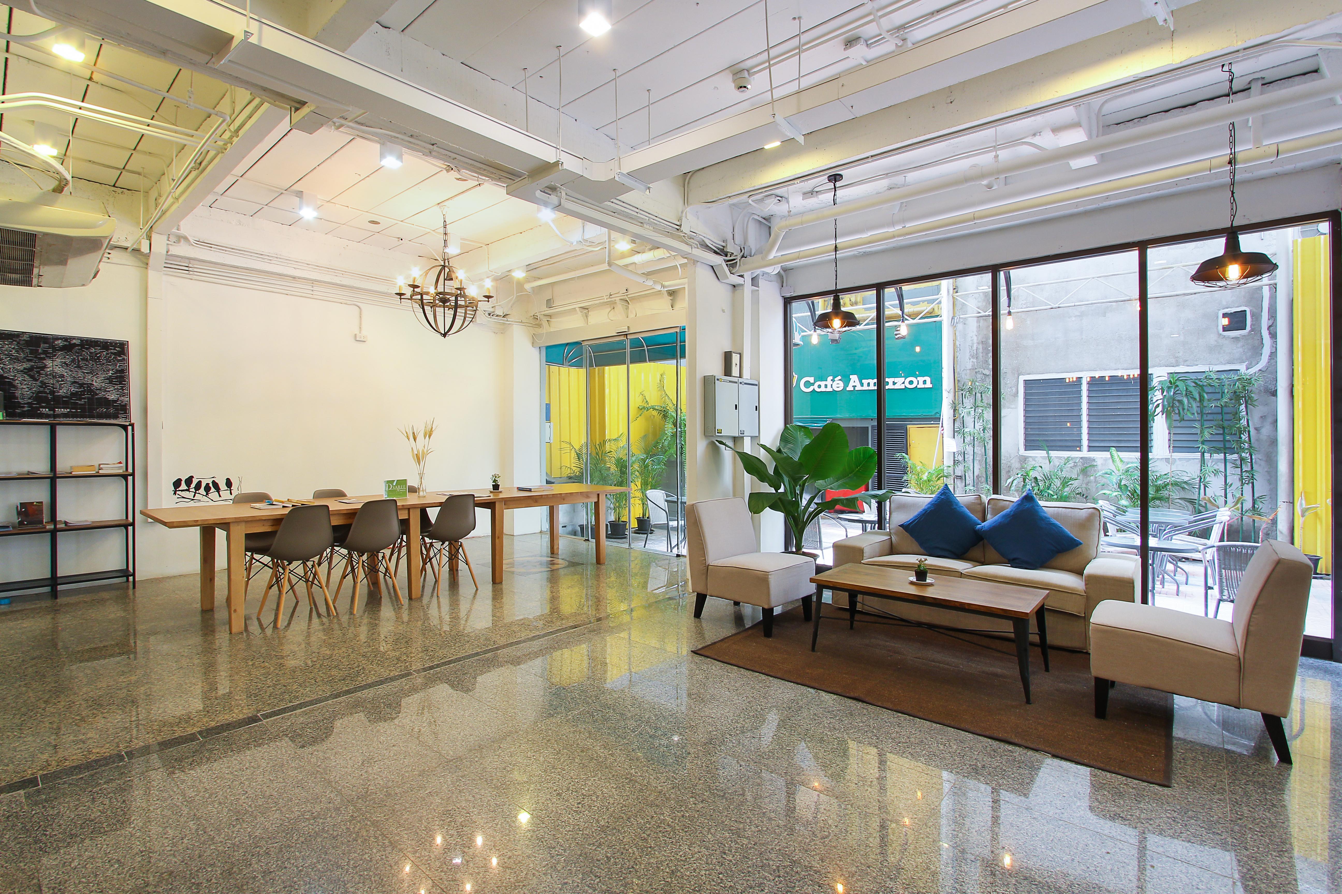 Pula Silom Hotel Bangkok Kültér fotó